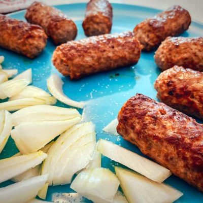 Cevapcici mit Zwiebeln 2